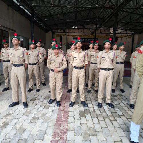 Happy Independence Day from PMS Gomtinagar, Lucknow! Lets celebrate the spirit of freedom (2)